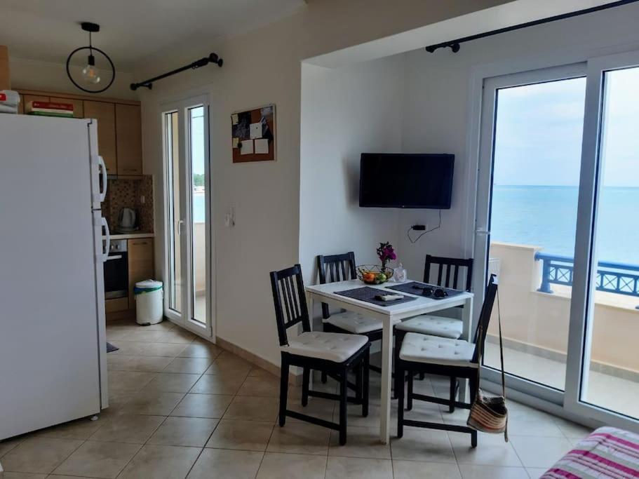 Almiriki Apartment Elafonissos Luaran gambar